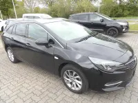 Gebraucht Opel Astra Elegance 122 PS (89 kW) 2020 Schwarz Kombi