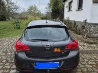 Gebraucht Opel Astra Edition 87 PS (63 kW) 2010 Limousine