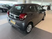 Gebraucht Peugeot 108 Active 72 PS (52 kW) 2022 Grau Limousine