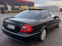 Gebraucht Mercedes E270 177 PS (130 kW) 2003 Schwarz Limousine