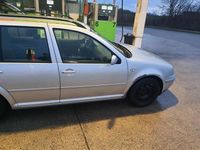 Gebraucht VW Golf IV 90 PS (66 kW) 2000 Silber Kombi