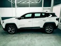 Neu Jeep Compass Altitude 145 PS (106 kW) 2026 Weiss SUV
