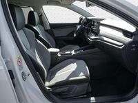 Neu Skoda Octavia 150 PS (110 kW) 2026 Moonweiß perleffekt Kombi