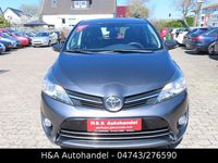 Gebraucht Toyota Verso Life 147 PS (108 kW) 2013 Grau Van / Kleinbus