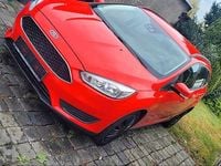 Usata Ford Focus 125 CV (91 kW) 2016 Rosso Station wagon