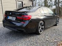 Gebraucht BMW 750 Shadowline 449 PS (330 kW) 2016 Schwarz Limousine