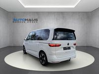 Usata VW Multivan Pro 150 CV (110 kW) 2025 Bianco Monovolume