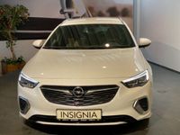 Gebraucht Opel Insignia Exklusiv 209 PS (153 kW) 2018 Weiß metallic Kombi