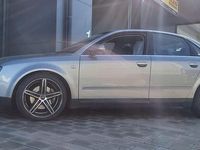 Gebraucht Audi A4 170 PS (125 kW) 2002 Silber Limousine