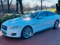 Gebraucht Jaguar XJ Luxury 275 PS (202 kW) 2013 Weiß Limousine