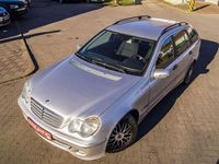 Gebraucht Mercedes C220 Elegance 150 PS (110 kW) 2005 Silber Kombi