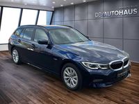 Gebraucht BMW 330e Advantage 292 PS (214 kW) 2022 Blau Kombi