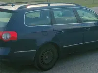 Gebraucht VW Passat Comfortline 140 PS (102 kW) 2006 Blau Kombi
