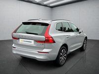 Gebraucht Volvo XC60 Core 250 PS (183 kW) 2024 Grau SUV