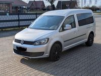 Gebraucht VW Caddy Maxi 102 PS (75 kW) 2012 Silber Van / Kleinbus