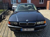 Gebraucht BMW 750 326 PS (239 kW) 1998 Blau Limousine