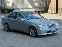 Gebraucht Mercedes C320 218 PS (160 kW) 2005 Grau Limousine