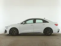 Gebraucht Audi S3 Ambiente 333 PS (244 kW) 2024 Gletscherweiß metallic Limousine