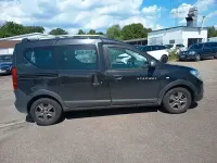 Gebraucht Dacia Dokker Stepway 116 PS (85 kW) 2019 Schwarz Van / Kleinbus