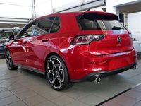 Gebraucht VW Golf VIII GTI 265 PS (194 kW) 2025 Kings red metallic Limousine