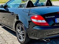 Second-hand Mercedes SLK200 163 CP (119 kW) 2007 Negru Cabrio