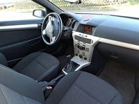 Gebraucht Opel Astra Cabriolet Edition 150 PS (110 kW) 2008 Silber Cabrio