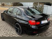 Gebraucht BMW 316 136 PS (100 kW) 2015 Schwarz Limousine