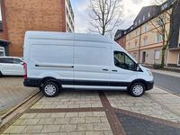 Gebraucht Ford Transit Trend 131 PS (96 kW) 2019 Frostweiß Van / Kleinbus