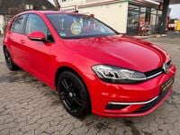 Gebraucht VW Golf VII 116 PS (85 kW) 2019 Rot Limousine