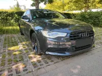 Gebraucht Audi A6 Ambiente 190 PS (139 kW) 2012 Schwarz Limousine