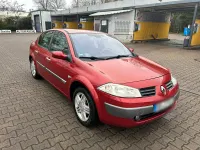 Gebraucht Renault Mégane 135 PS (99 kW) 2004 Rot Limousine