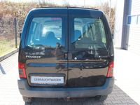 Gebraucht Peugeot Partner Premium 75 PS (55 kW) 2005 Schwarz Van / Kleinbus