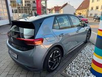 Gebraucht VW ID.3 Pro Performance 150 kW (204 PS) 2022 Blau Kleinwagen
