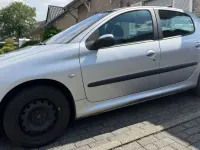 Gebraucht Peugeot 206 68 PS (50 kW) 2003 Silber Kombi
