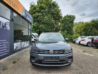 Gebraucht VW Tiguan Allspace Highline 190 PS (139 kW) 2018 Platinum grey metallic SUV