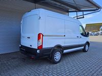 Gebraucht Ford Transit Trend 131 PS (96 kW) 2021 Frost weiss Limousine