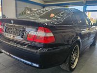 Gebraucht BMW 318 Lifestyle 143 PS (105 kW) 2003 Blau Limousine