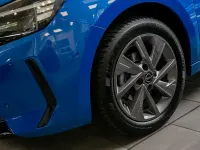 Używany Opel Corsa Basis 75 KM (55 kW) 2024 Niebieski Hatchback