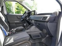 Neu Ford Transit Trend 101 PS (74 kW) 2025 Weiß Van / Kleinbus