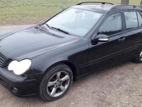 Gebraucht Mercedes C180 Avantgarde 143 PS (105 kW) 2006 Schwarz Kombi