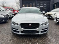 Gebraucht Jaguar XE Prestige 179 PS (131 kW) 2017 Silber Limousine