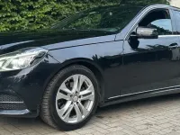 Gebraucht Mercedes E220 170 PS (125 kW) 2015 Schwarz Limousine