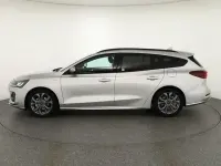 Nowe Ford Focus ST-Line X 155 KM (114 kW) 2025 Srebrny Sedan/Limuzyna