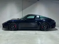Gebraucht Porsche 911 Carrera 4 GTS Targa 480 PS (353 kW) 2024 Tiefschwarzmetallic Cabrio