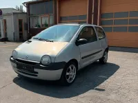 Gebraucht Renault Twingo 58 PS (42 kW) 2005 Silber Kleinwagen