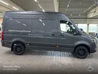 Gebraucht Mercedes Sprinter 170 PS (125 kW) 2025 Grau Van