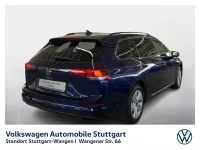Gebraucht VW Golf VII Life 150 PS (110 kW) 2021 Blau Kleinwagen