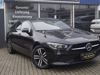 Gebraucht Mercedes CLA220 190 PS (139 kW) 2022 Schwarz Limousine