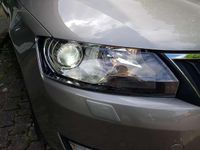 Gebraucht Skoda Rapid Elegance 122 PS (89 kW) 2014 Cappuccino metallic Limousine