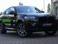 Gebraucht BMW X4 M Sport 360 PS (264 kW) 2023 Black sapphire SUV